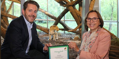 Harald Mahrer übernimmt Patenschaft für Amurleopard Piotr