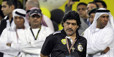 Maradona pfeift auf die Scheichs