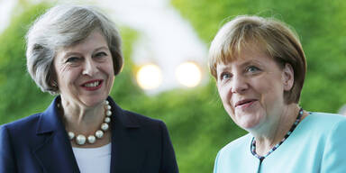 Merkel empfängt neue Premierministerin May