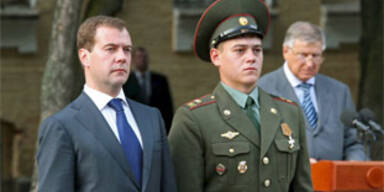 Medwedew hat keine Angst vor neuem Kalten Krieg