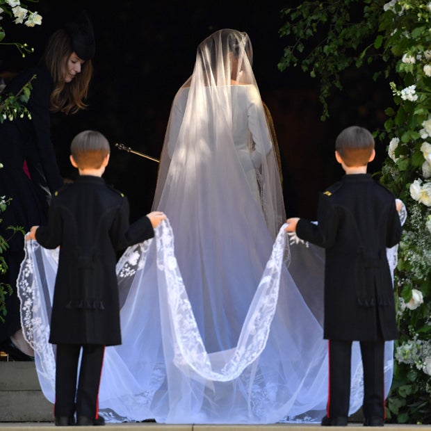 Schlichte Schönheit: Meghans Traumkleid