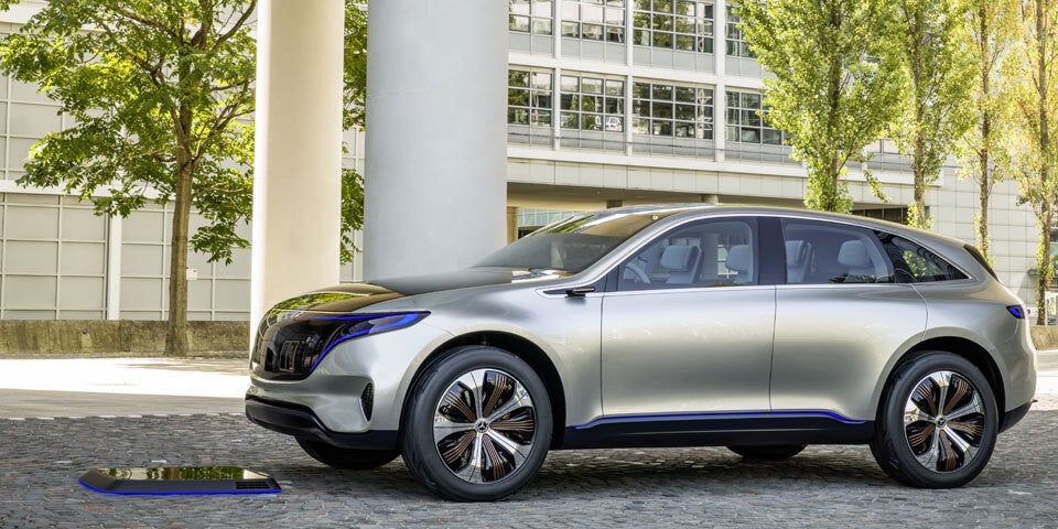 Mercedes legt Grundstein für E-Auto-Offensive