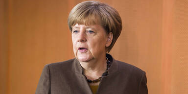 Merkel wegen Hochverrats angezeigt