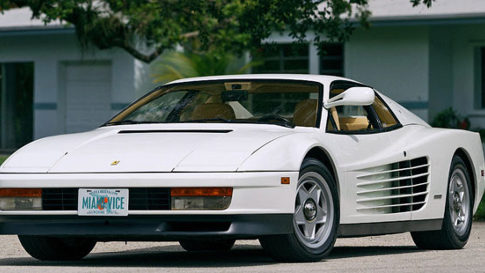  Miami Vice Ferrari Wird Versteigert Oe24 at