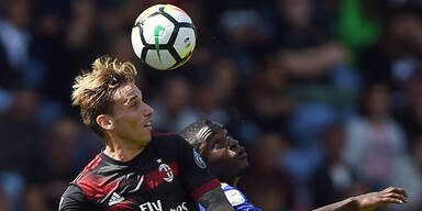 Fußball: Milan in Liga bereits sechs Punkte zurück