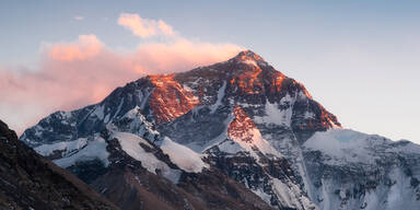 Der Mount Everest ist jetzt noch höher