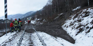 Mure streift Regionalzug in Südtirol