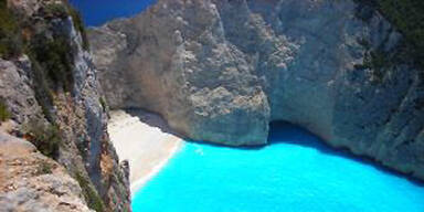 navagio_beach