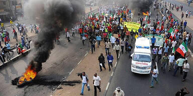 Protest gegen hohe Benzinpreise in Nigeria