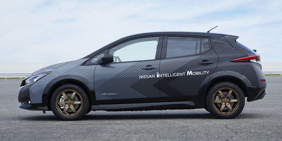 Nissan zeigt Leaf mit 309 PS und Allrad