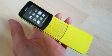 Nokia 8110: Bananen-Handy im Test