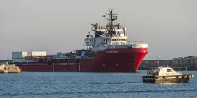 Italienische Küstenwache setzt "Ocean Viking" fest