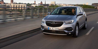Opel legt beim Grandland X nach