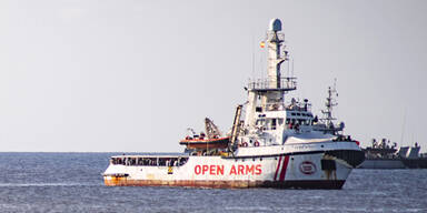 Open Arms: Spanien schickt Marineschiff als Eskorte