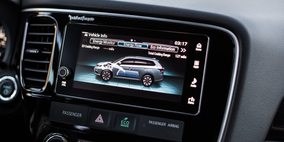 Neuer Outlander PHEV startet