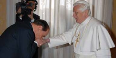 Papst verweigerte Berlusconi die Kommunion