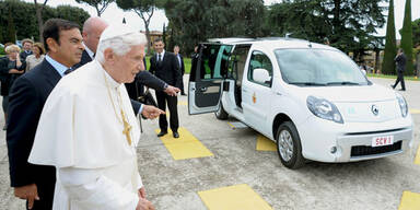 Papst fährt ab sofort elektrisch