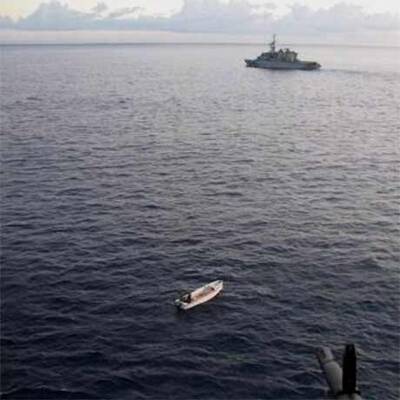 Französische Marine erobert Mutterschiff