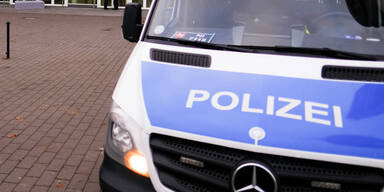 Salzburg: Bus kracht gegen Deutsche Bundespolizei