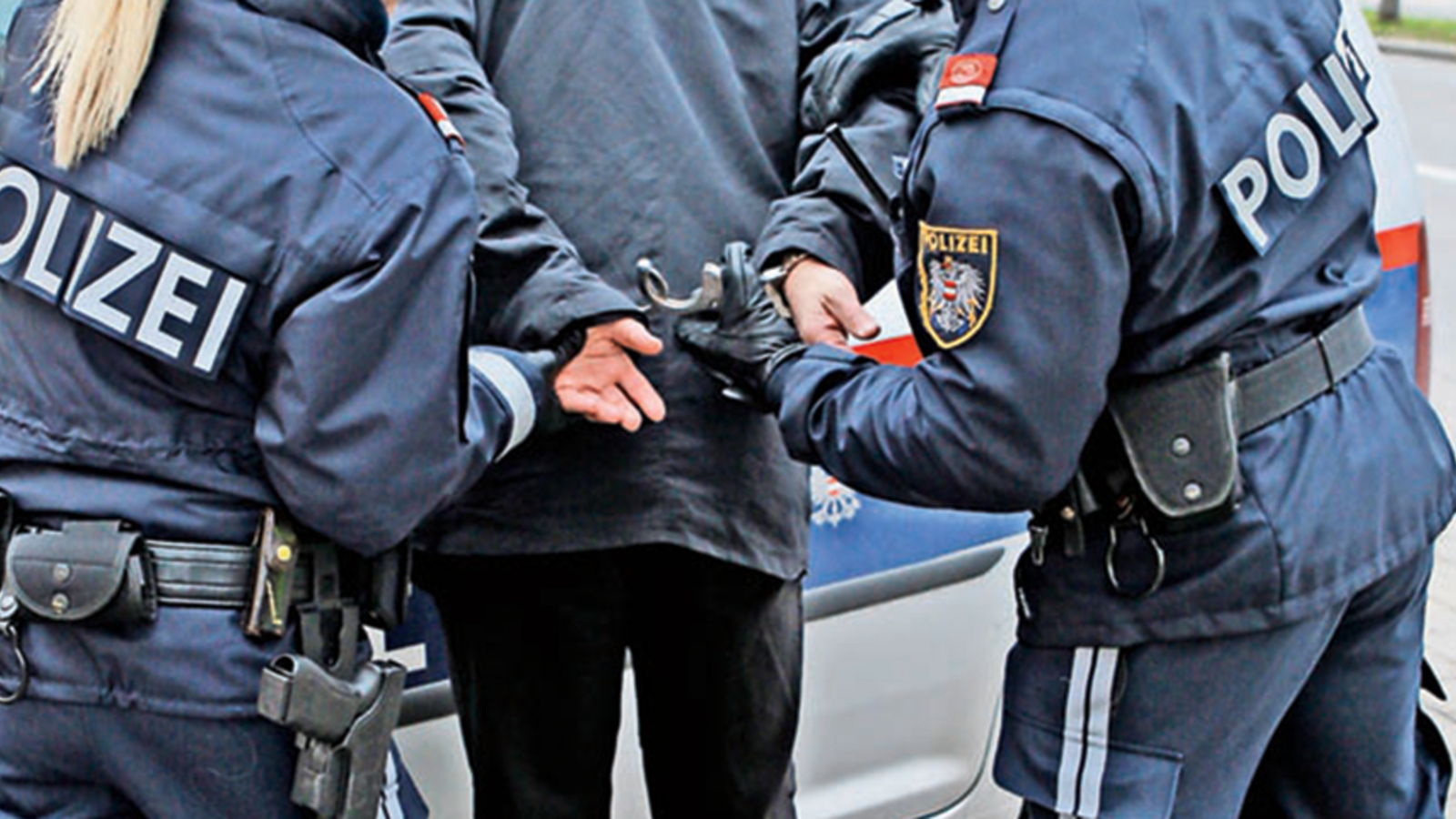 Zwei Polizisten bei einer Festnahme am Wiener Gürtel verletzt - Polizei  News 