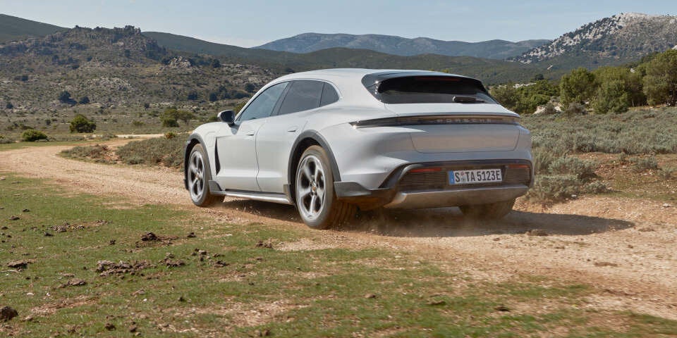 Das ist Porsches elektrischer Crossover-Kombi