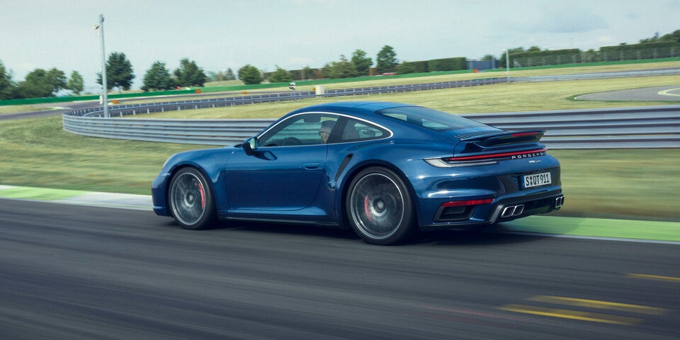 Porsche greift mit neuem 911 Turbo an