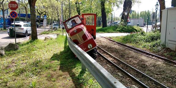 Liliputbahn im Prater entgleist: Betreiber vermutet Sabotageakt
