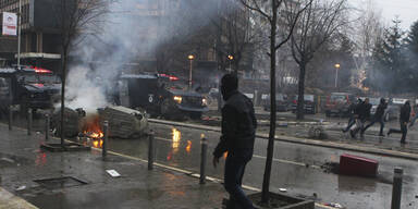80 Verletzte bei Protesten im Kosovo