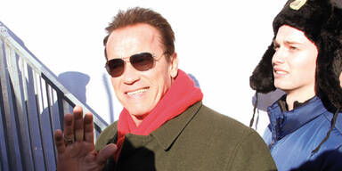 Arnie landet heute in Kitzbühel