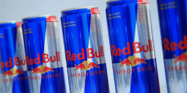 15.000 gefälschte Red-Bull-Dosen beschlagnahmt