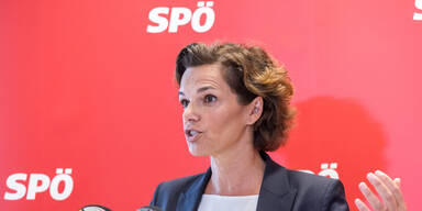 Vor Budgetrede für 2023: SPÖ sieht Regierung am Ende