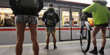 Riesen-Hype um "No Pants Subway Ride"