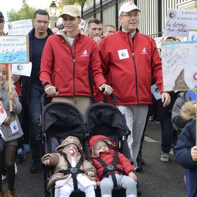 Monaco-Zwillinge: Marsch für Charity