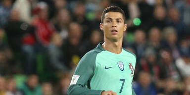 Ronaldo reiste mit 'Koffer voller Träume' an