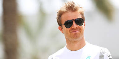 F1-Star Rosberg rettet Kind (5) aus dem Meer