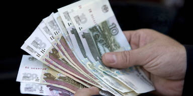 Russische Wirtschaft könnte um 10 Prozent einbrechen