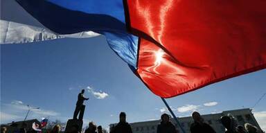 Russland erkennt Krim als Staat an 