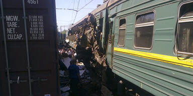 Güterzug rammt Personenzug: 5 Tote