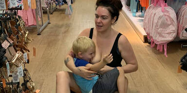 Wirbel um Foto: Frau stillt 3-jährigen Sohn