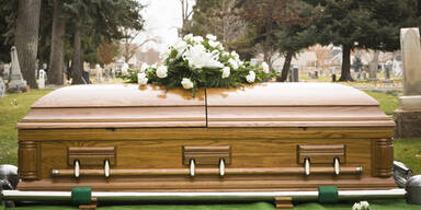 Totgeglaubter tauchte bei seiner eigenen Beerdigung auf