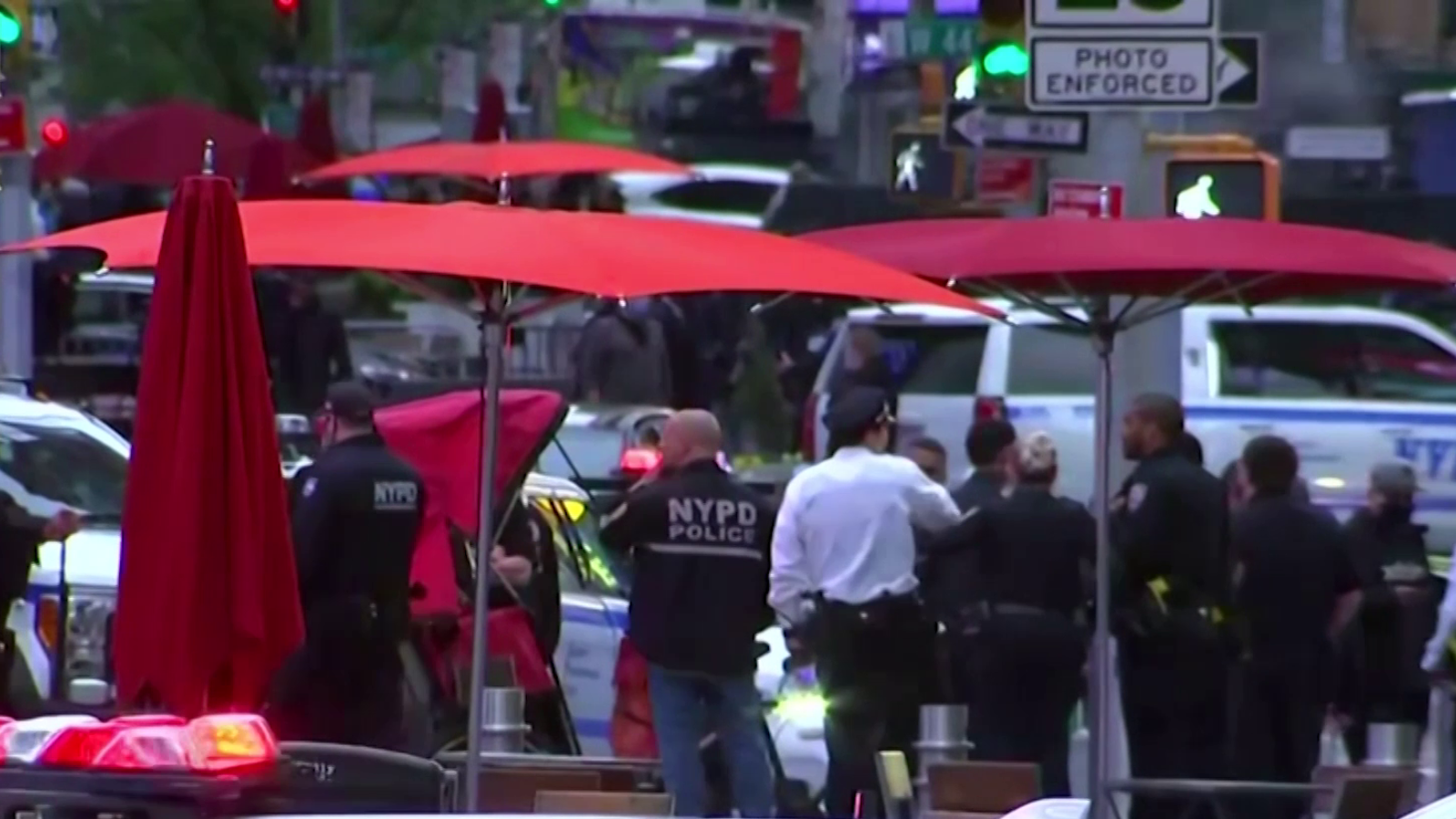 Schießerei am Times Square Vierjähriges Kind angeschossen oe24.tv
