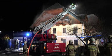 Großbrand: Wirtshaus in Flammen 