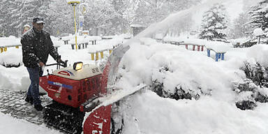 Schnee sorgt für Verkehrschaos in Salzburg