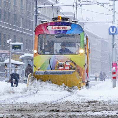Pendler sind empört - Parkscheine von Schnee verdeckt - Stadt Wien straft