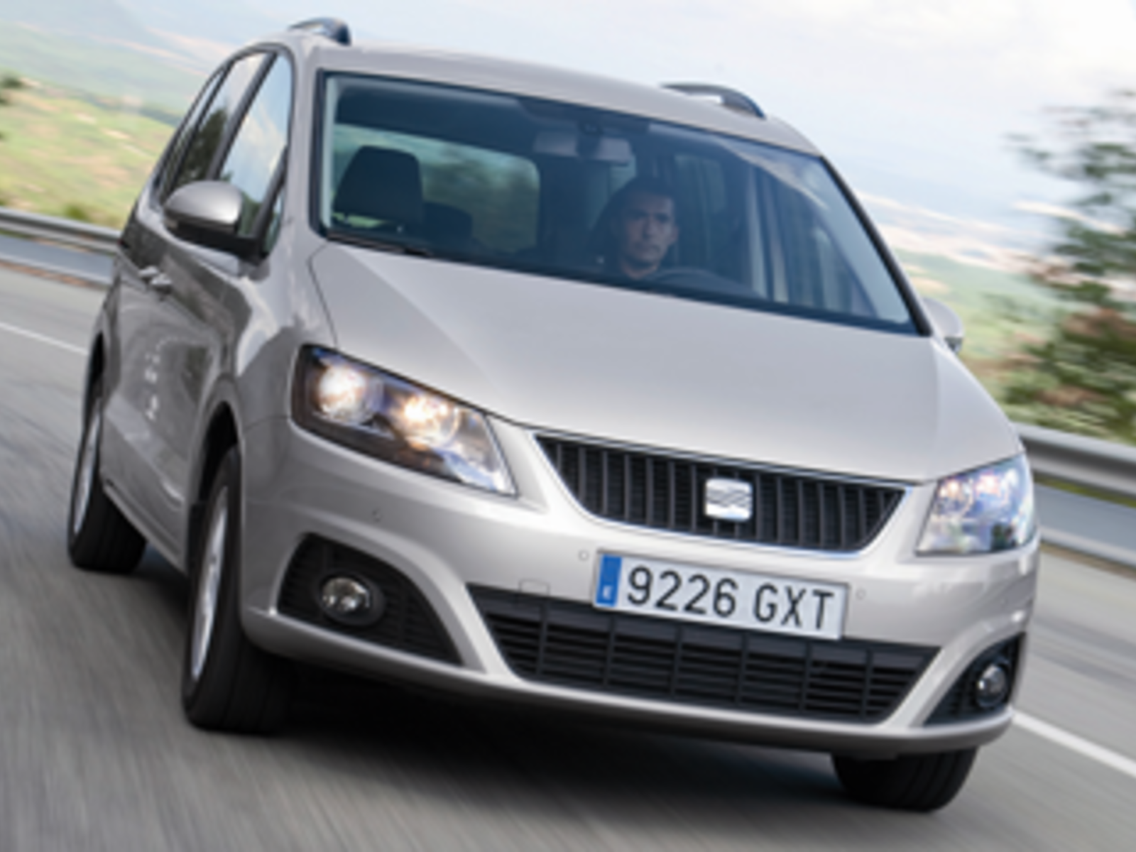 https://imgcdn.oe24.at/seat_alhambra_new_1.png/1600x1200Crop/4.285.748