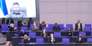 Selenskyj vor dem Bundestag: "Wir wollen frei leben"