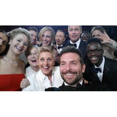 Wählen Sie das Star-Selfie des Jahres