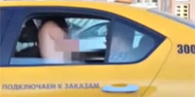 Paar bei Sex in Taxi gefilmt