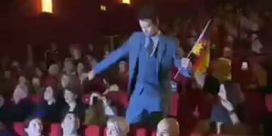 Josh Duhamel tanzt "Harlem Shake"