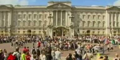 Flashmob vor dem Buckingham Palace